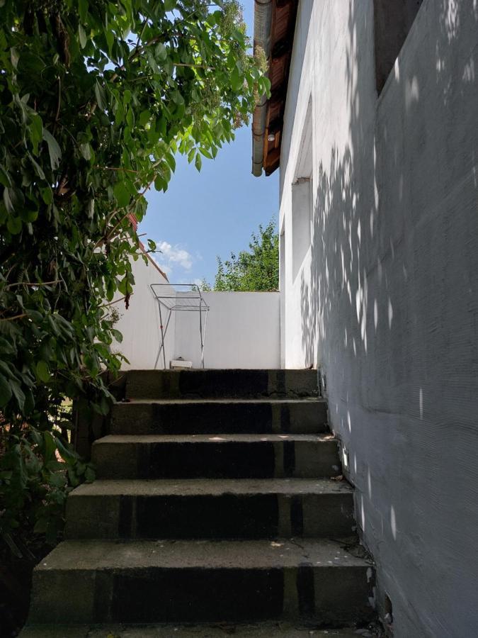 Downtown House - Duplex Apartment Sarajevo Luaran gambar